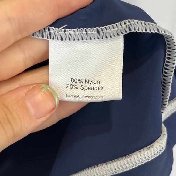 HANNA ANDERSSON Size 130 8 Short Sleeve Rash Guard Swim Top Navy Blue Kids - Picture 6 of 8